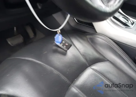 2017 Land Rover Range Rover Evoque Hse from USA, damaged, VIN SALVR2BG8HH215049